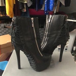 Zigi ny platform booties